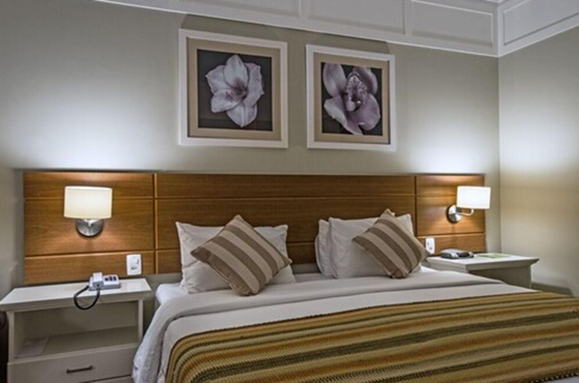 Hotel Transamerica São Paulo Extérieur photo A bedroom at the hotel