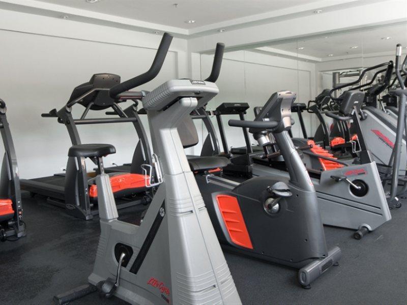 Hotel Transamerica São Paulo Extérieur photo A typical gym