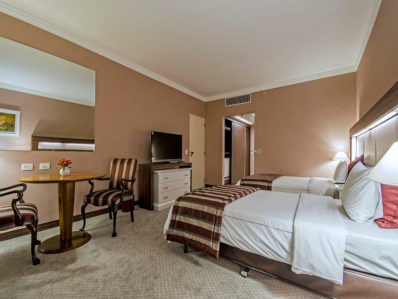 Hotel Transamerica São Paulo Extérieur photo A room at the hotel